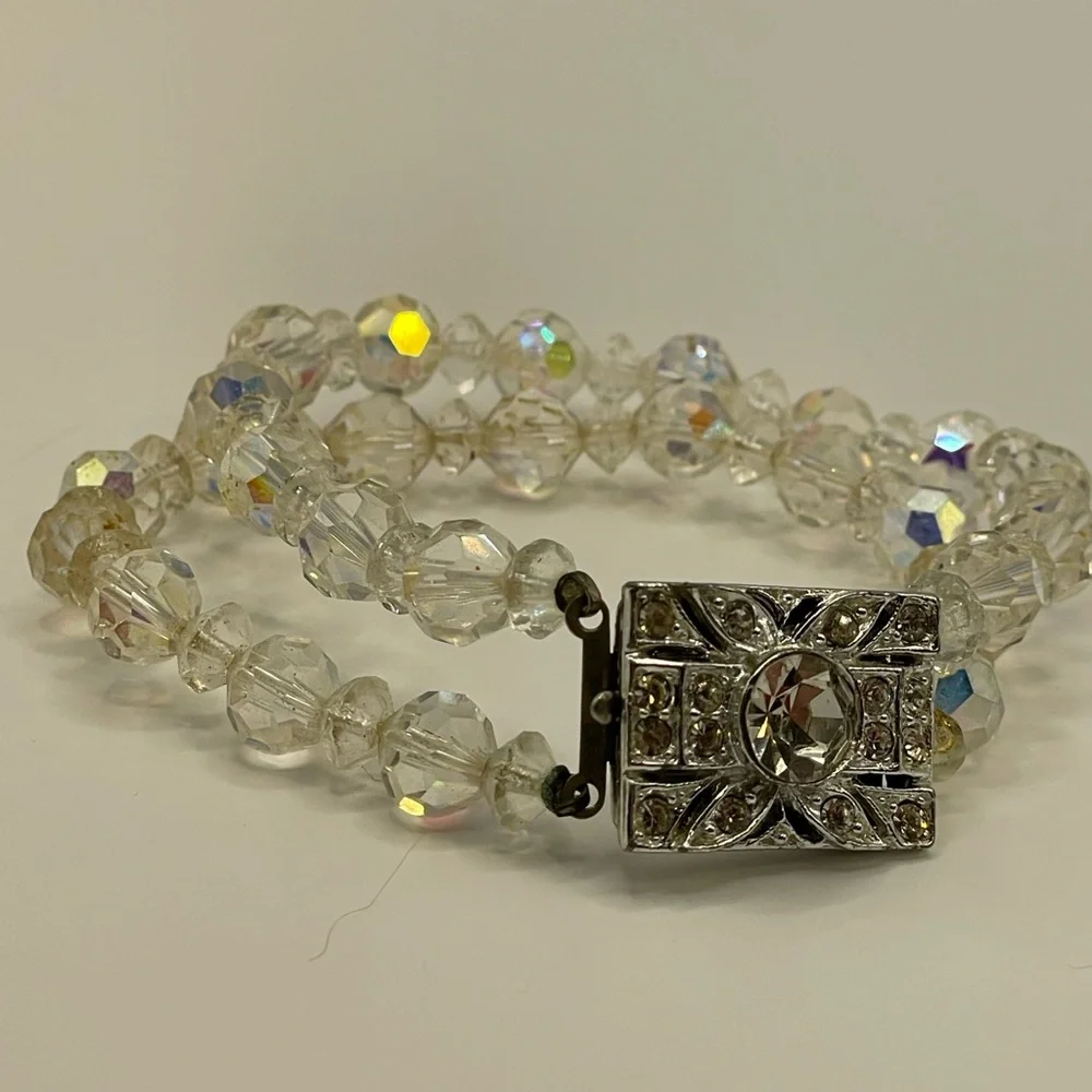 Vintage 7.25” Aurora Borealis Crystal Bracelet ✨ Double Strand AB Beads ✨ - Picture 8 of 12